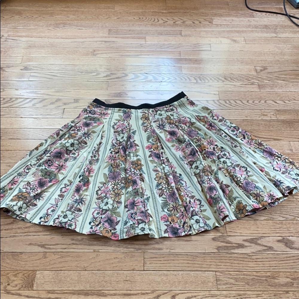 Floral skirt